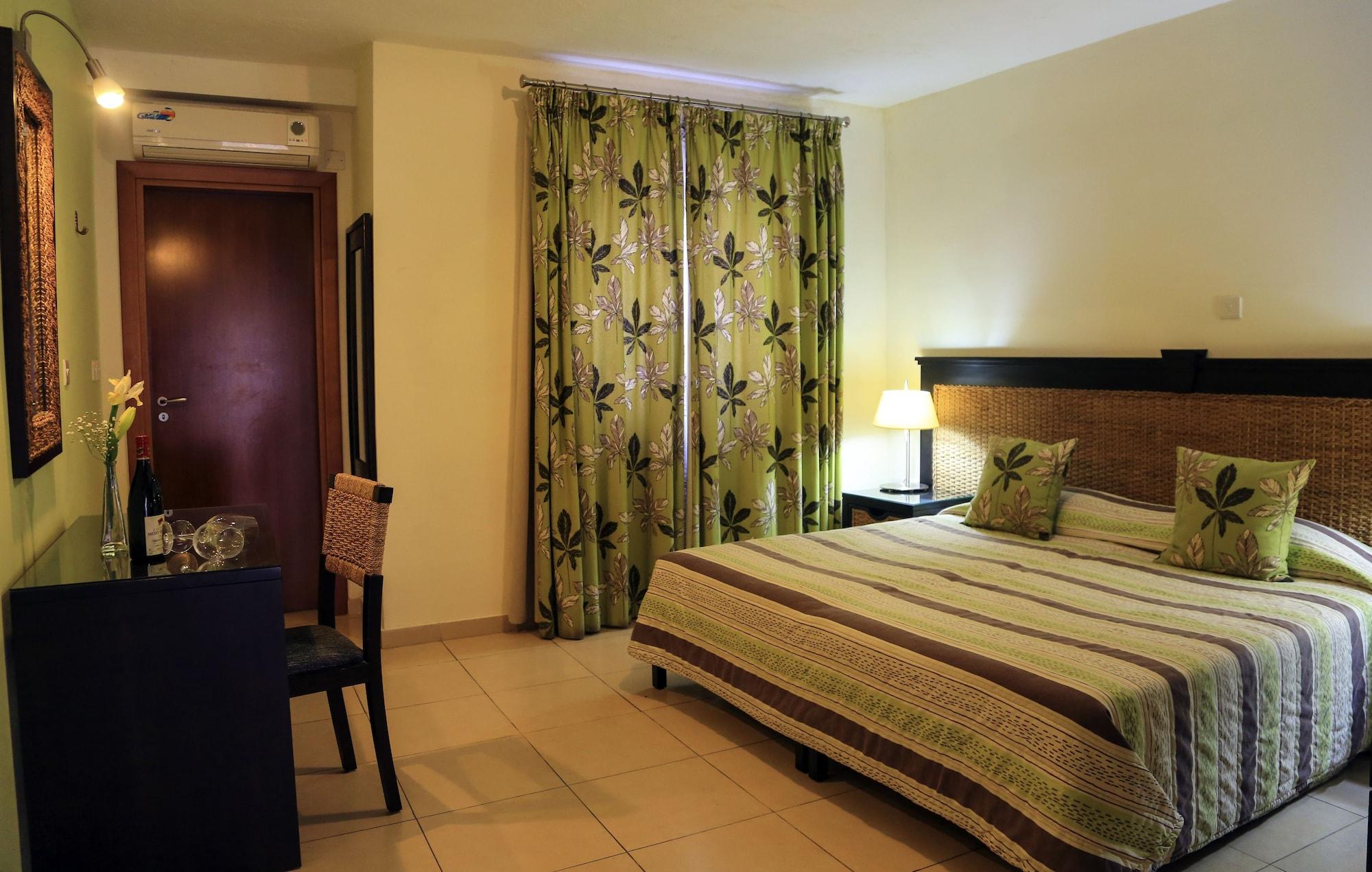 Labranda Rocca Nettuno Suites Слима Екстериор снимка