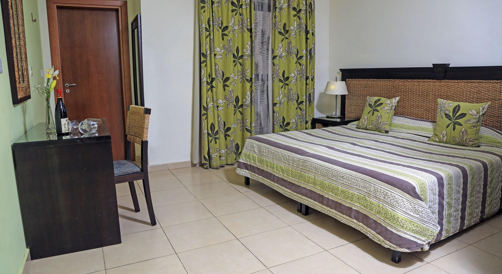 Labranda Rocca Nettuno Suites Слима Екстериор снимка