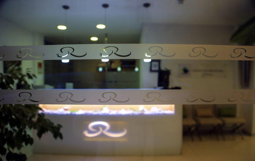 Labranda Rocca Nettuno Suites Слима Екстериор снимка