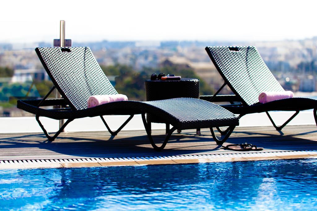 Labranda Rocca Nettuno Suites Слима Екстериор снимка