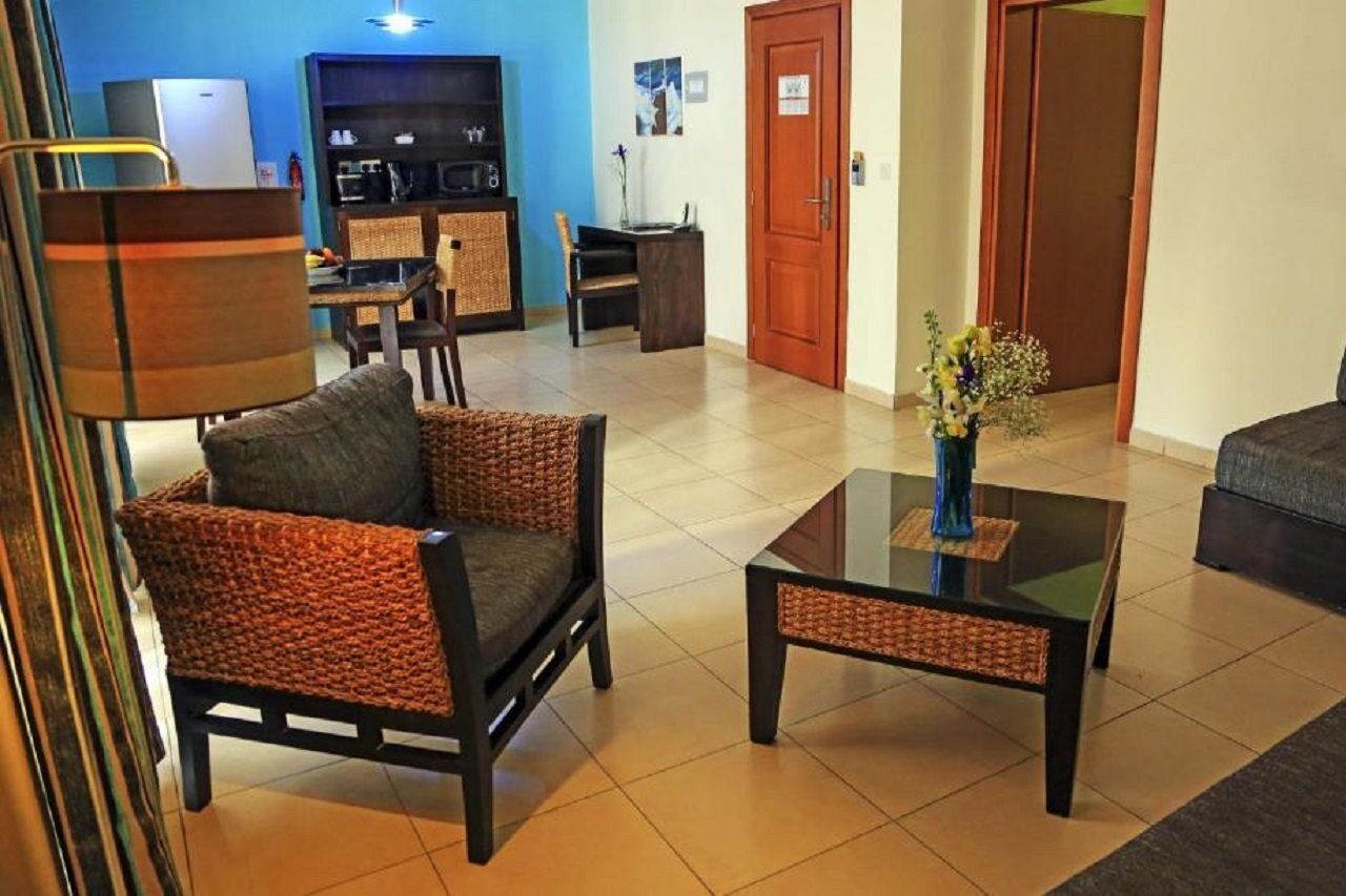 Labranda Rocca Nettuno Suites Слима Екстериор снимка